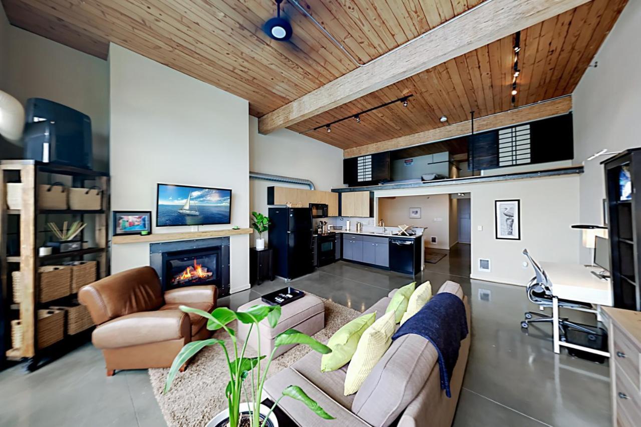 ホテル 19Th Avenue Lofts Unit 213 シアトル エクステリア 写真
