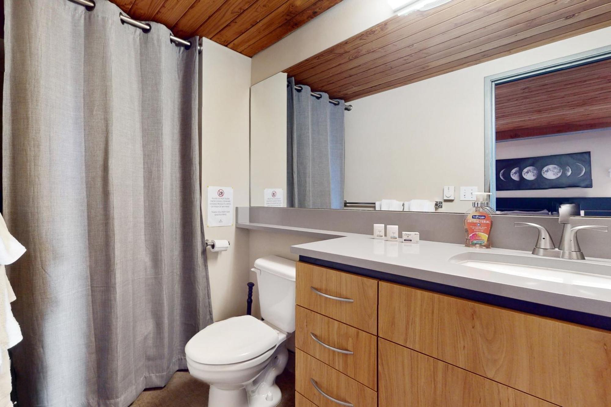 ホテル 19Th Avenue Lofts Unit 213 シアトル エクステリア 写真